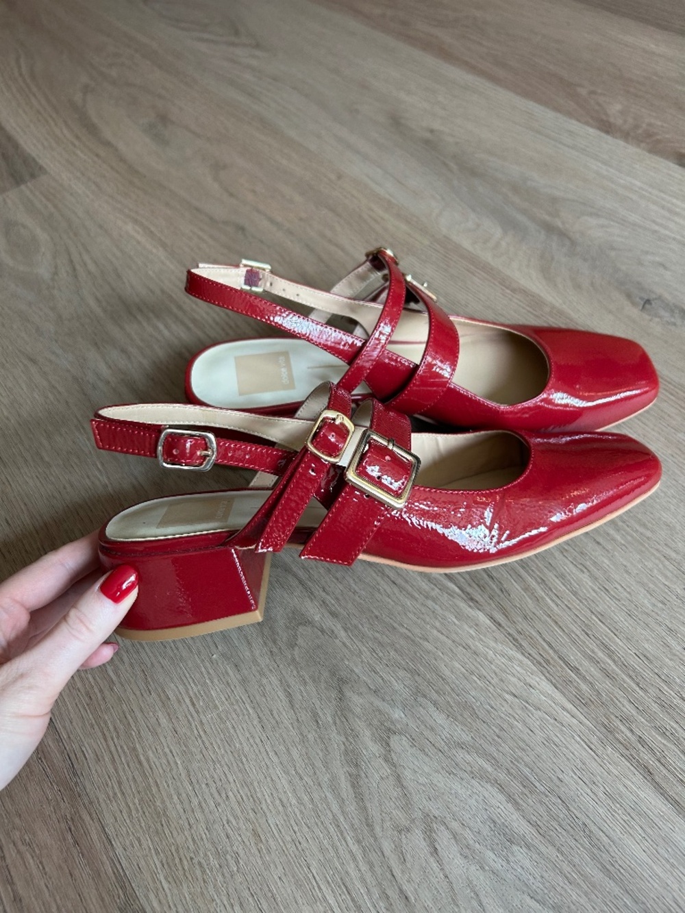 Dolce Vita Patzy Heels Crimson Crinkle Patent Leather, Women's 7
